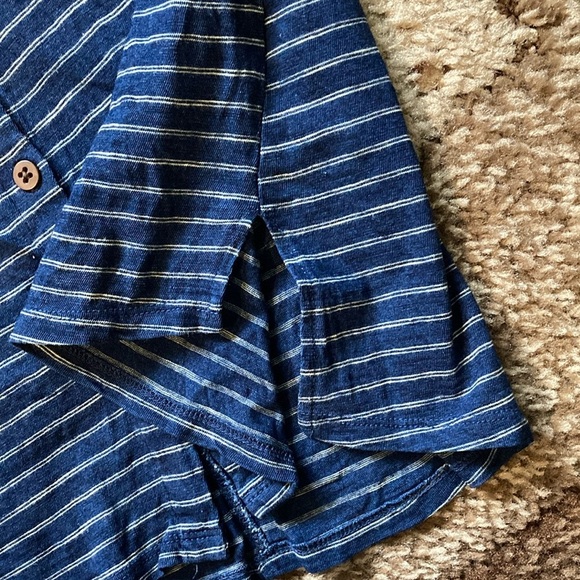 Universal Thread Blue Fitted Scoop Neck Tank Top - Picture 5 of 12